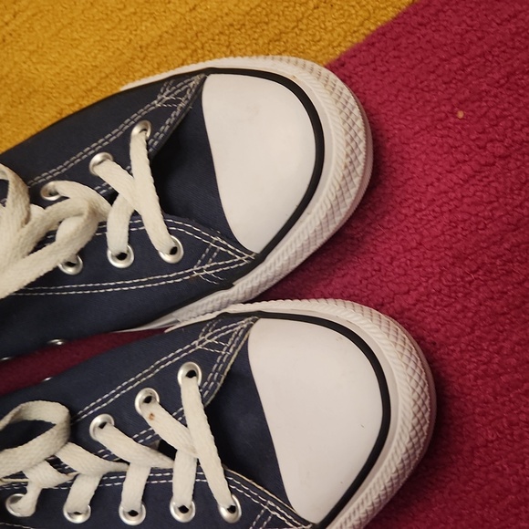 CONVERSE navy high tops - Picture 5 of 13